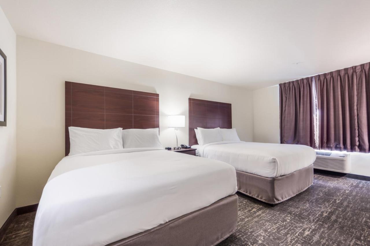 Cobblestone Inn & Suites-Fremont מראה חיצוני תמונה