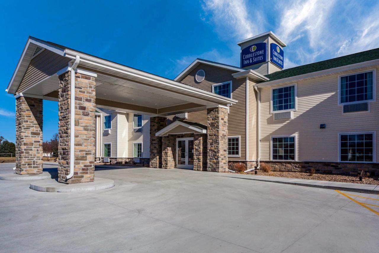 Cobblestone Inn & Suites-Fremont מראה חיצוני תמונה